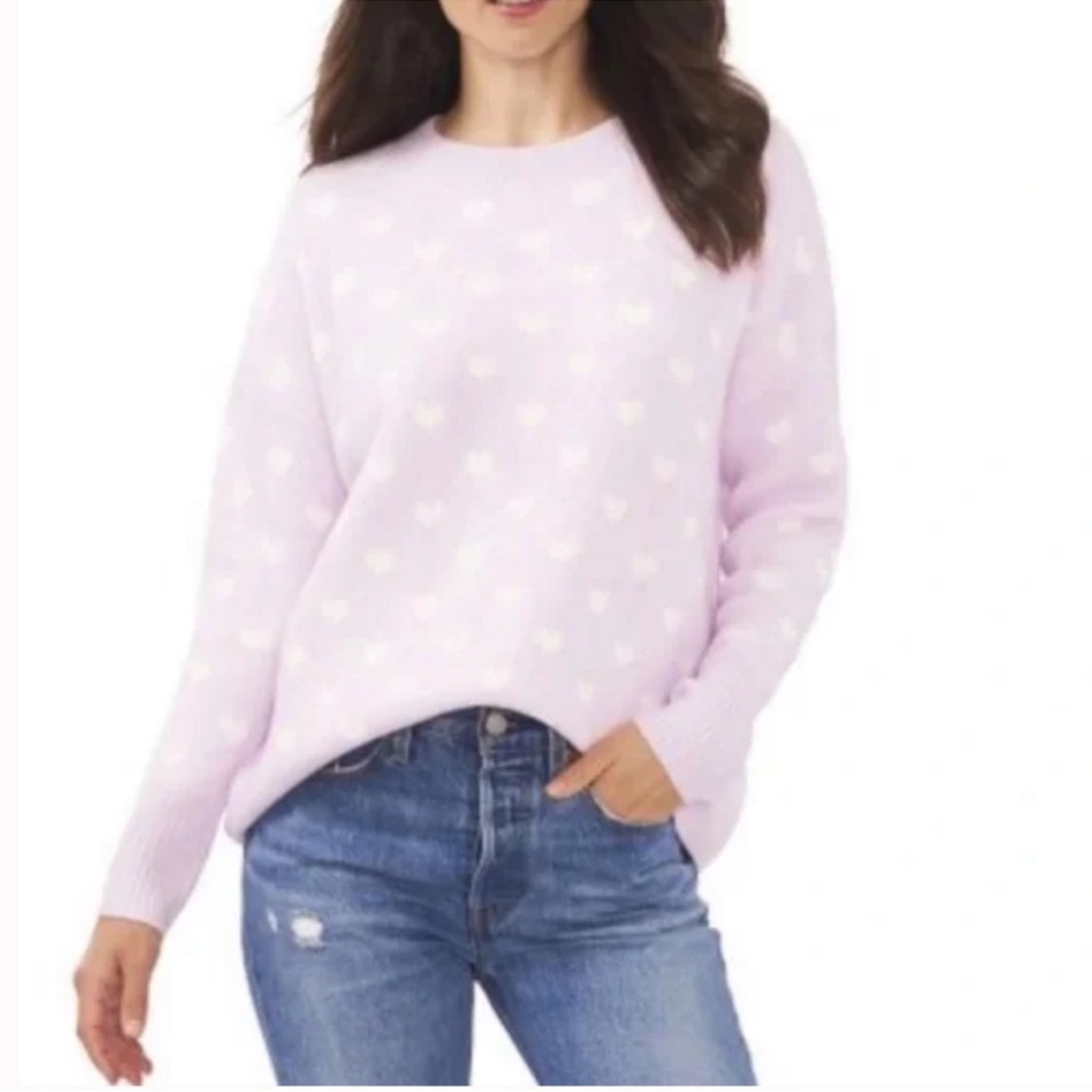 🩷Vince camuto pink heart logo  Sweater